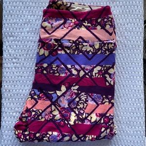 Lularoe size TC leggings - new without tags